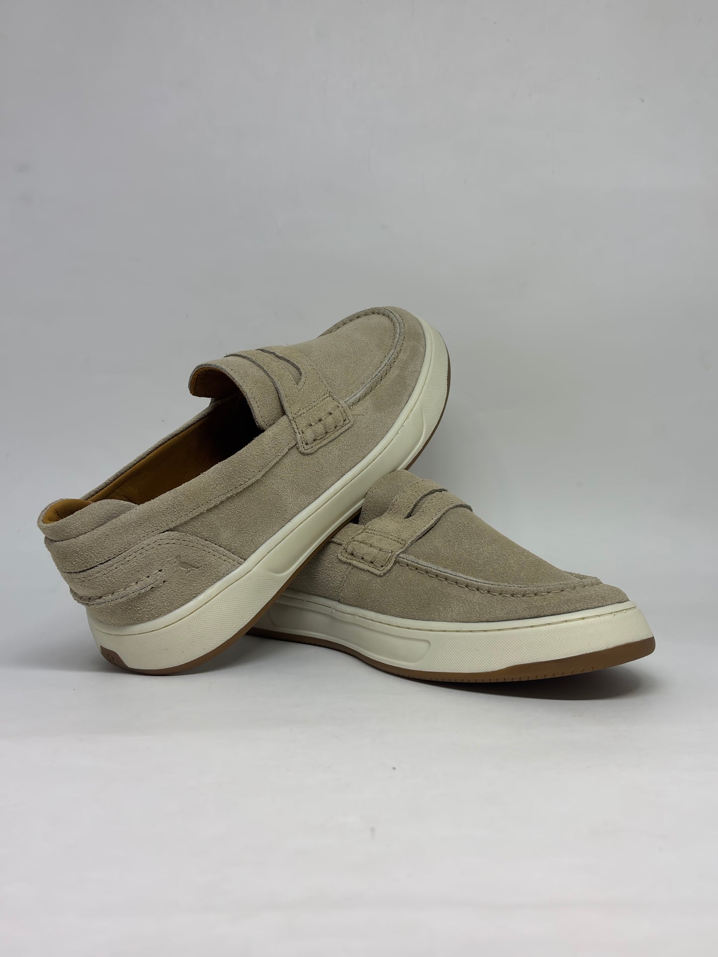 Loafer Casual Suede Off White