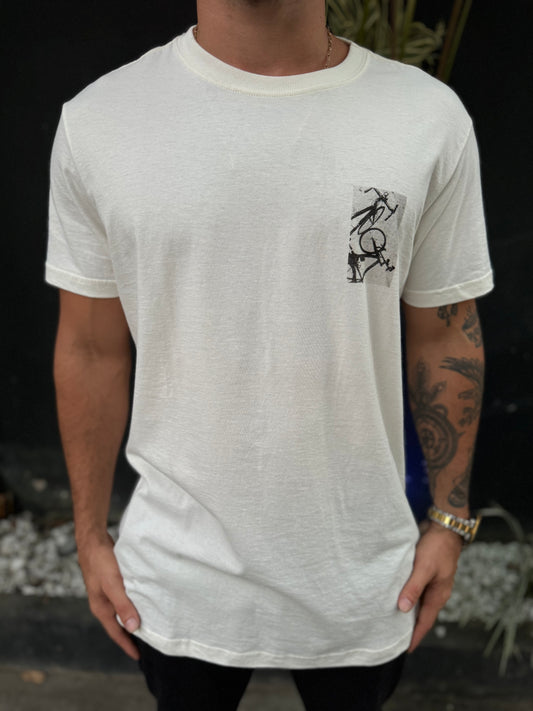 CAMISETA OSKLEN STONE| Básica Essencial - Off