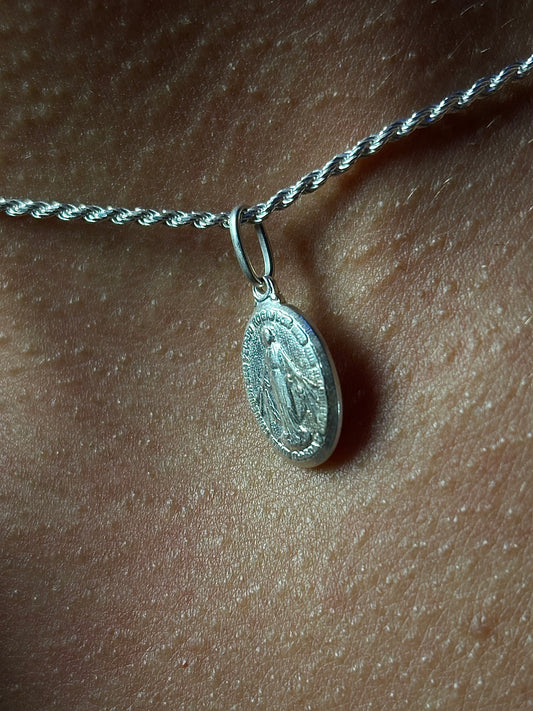 PINGENTE PRATA NOSSA SRª