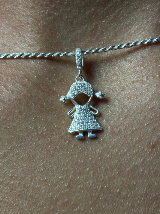 PINGENTE MENINA | PRATA | TAMANHO M
