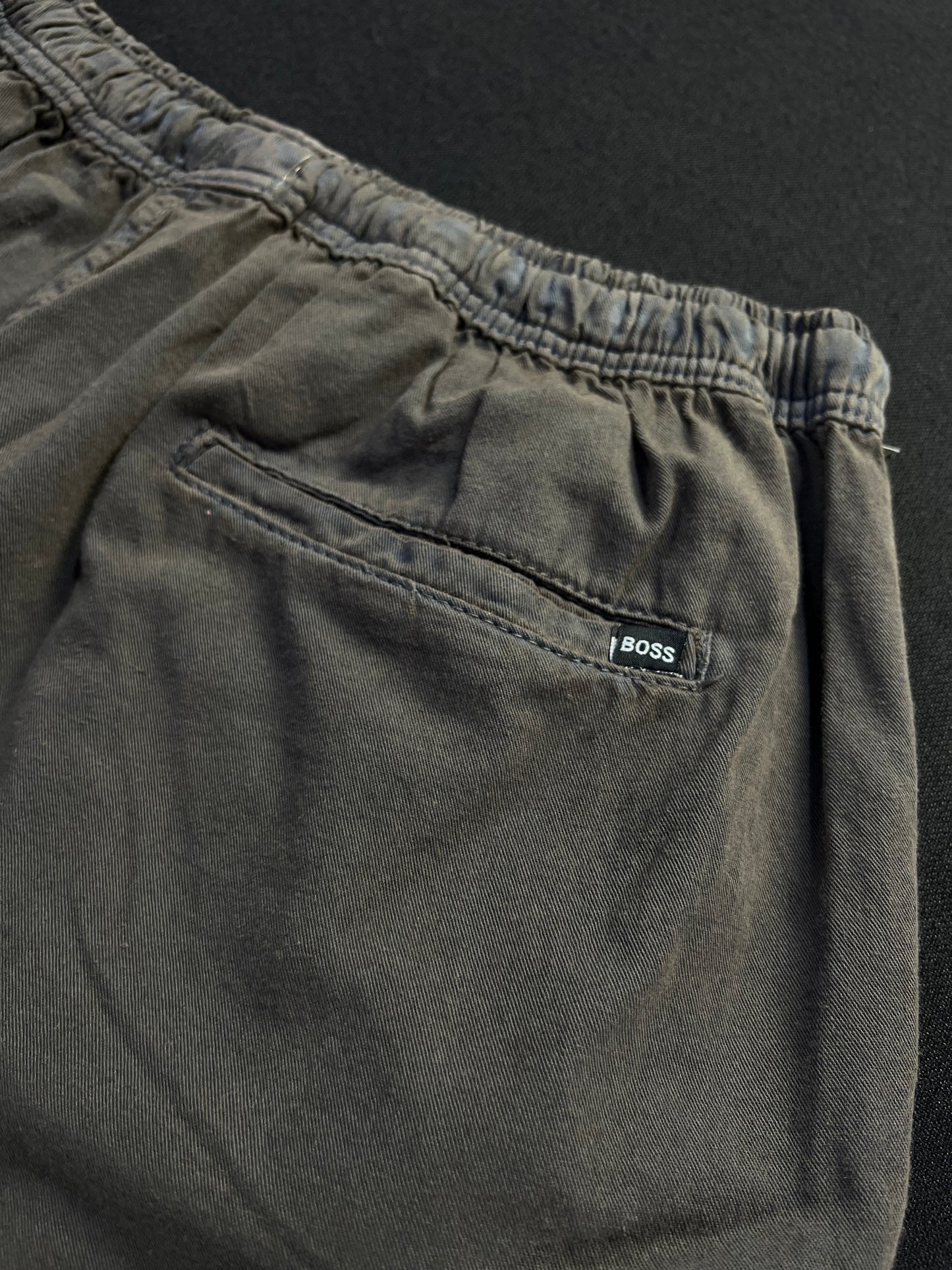Short Casual Hugo Boss| Natural Flow - Cinza