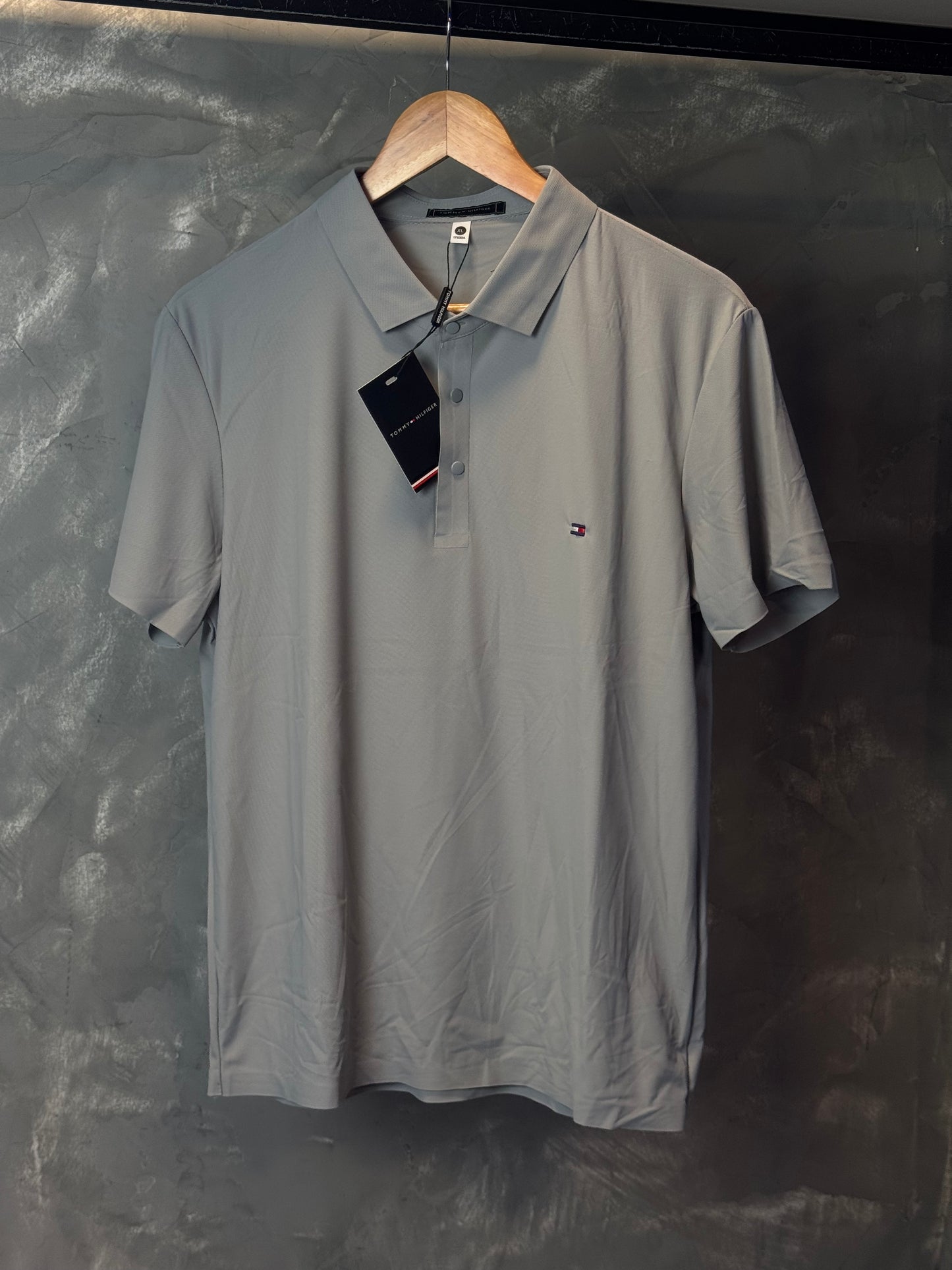 Camisa Polo Tommy - Tecido Tecnológico - Cinza