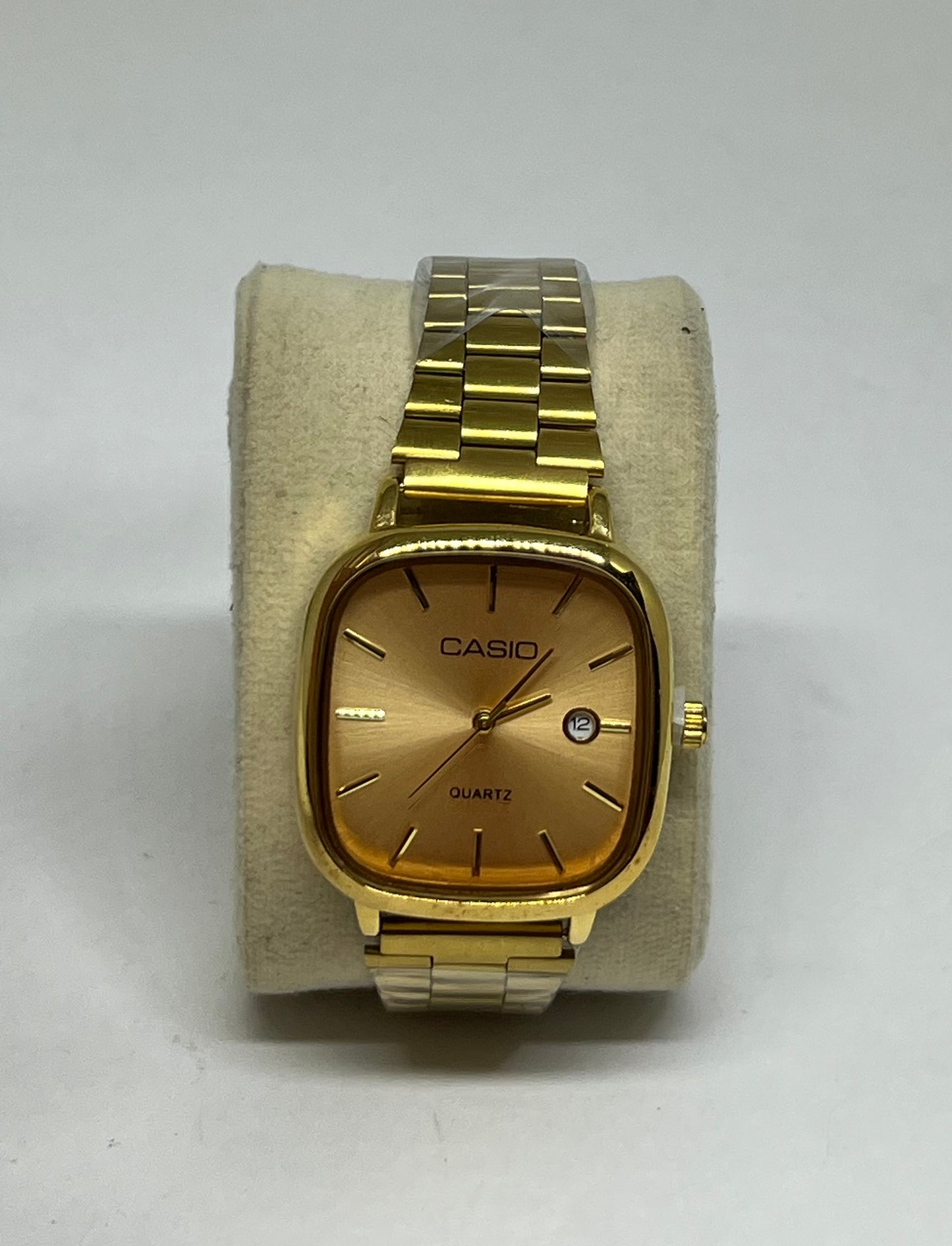 RELÓGIO CASIO DOURADO QUADRADO