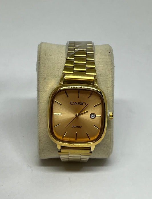 RELÓGIO CASIO DOURADO QUADRADO