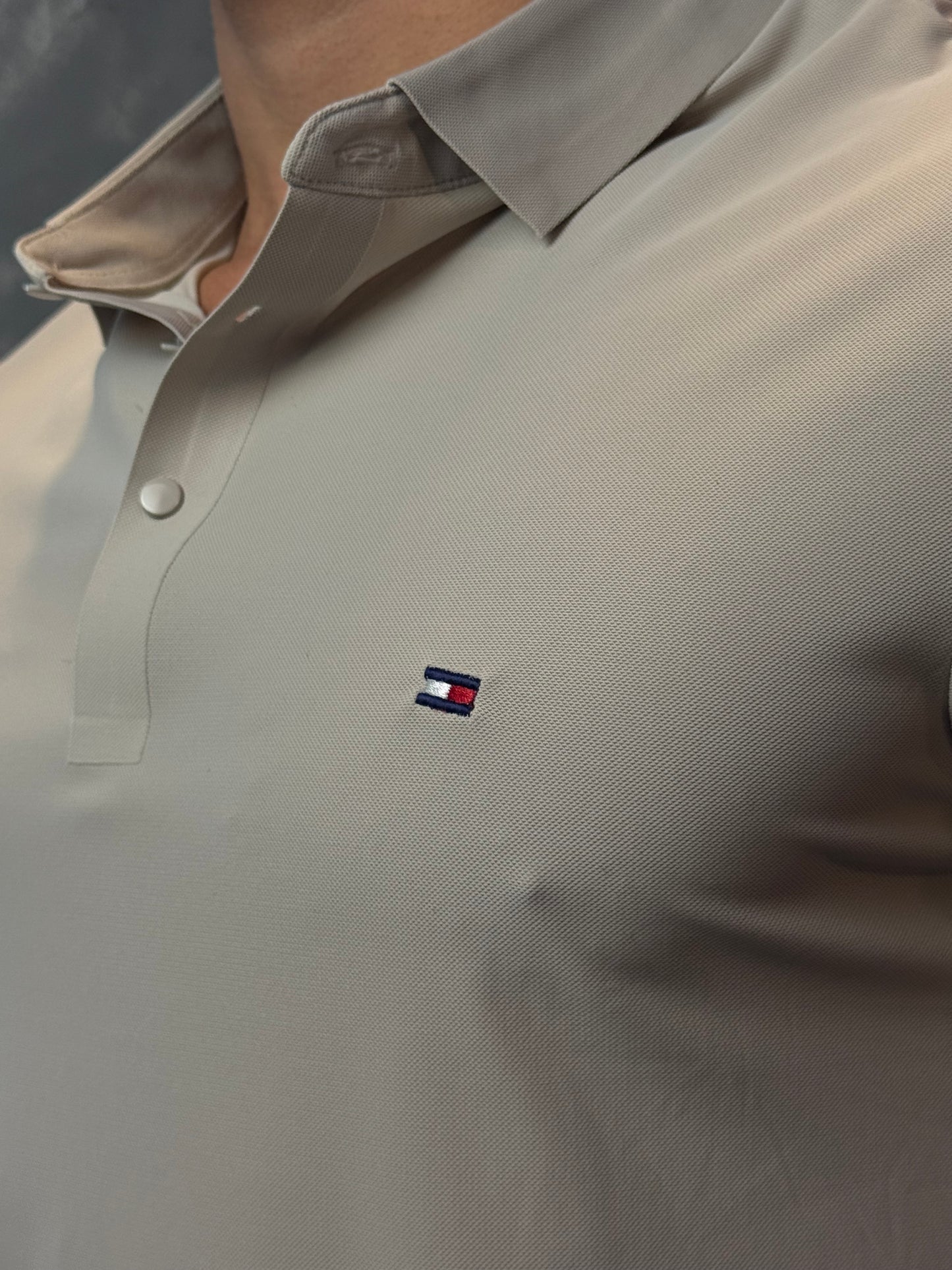 Camisa Polo Tommy - Tecido Tecnológico - Bege