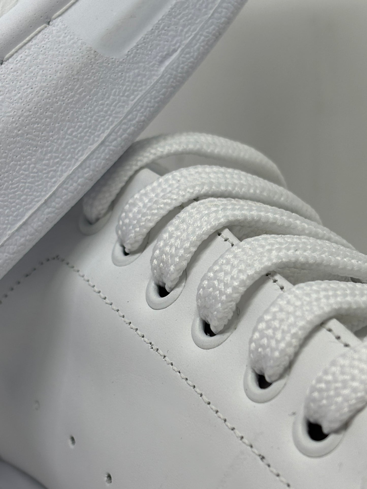 Tênis Alexander McQueen | Esportefino Branco