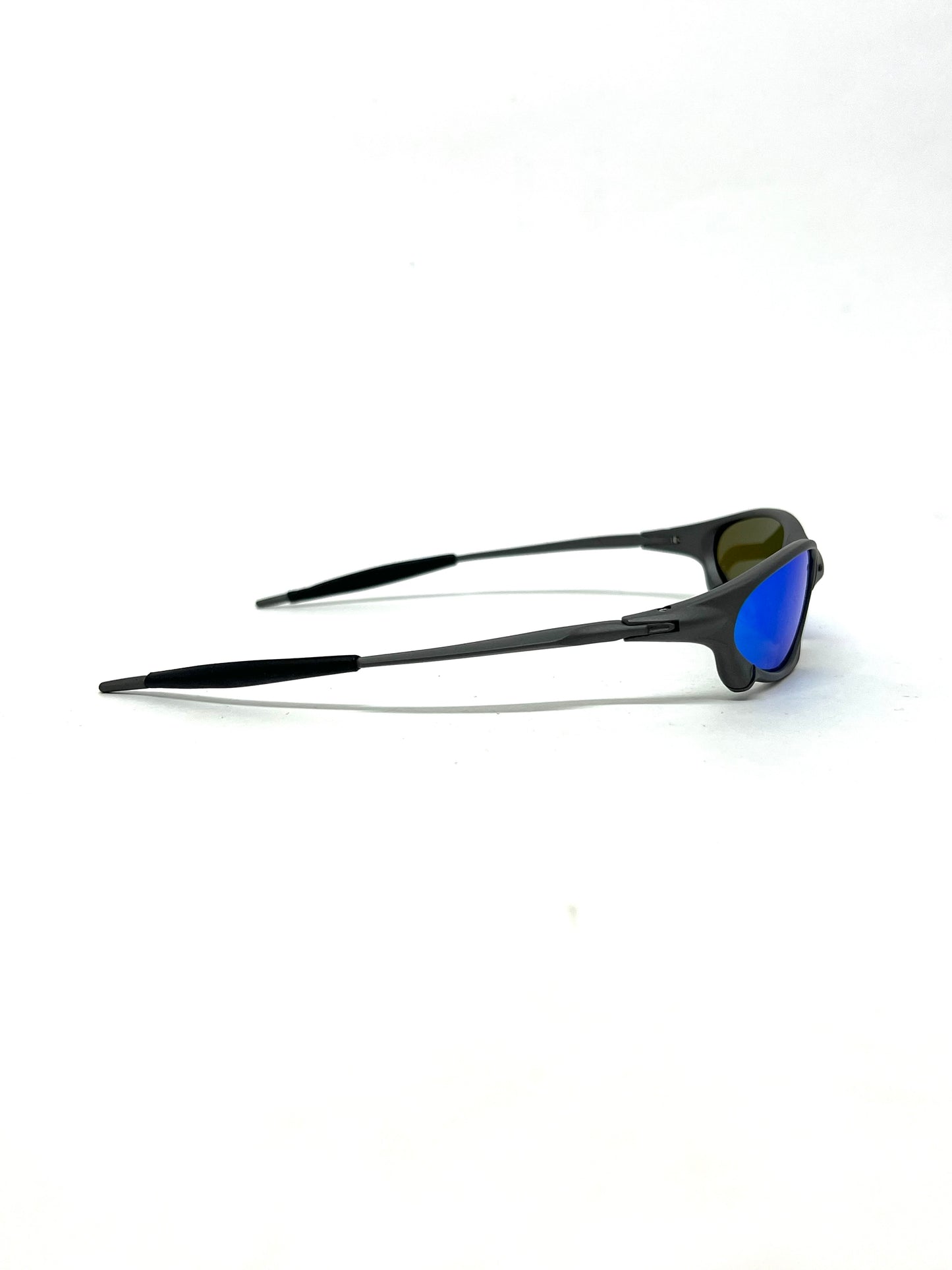 Oakley Straight Jacket