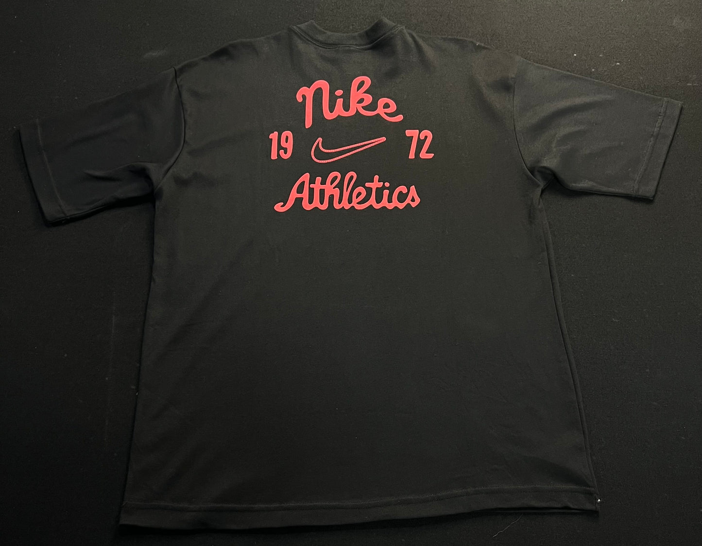 OVERSIZED NIKE PRETA