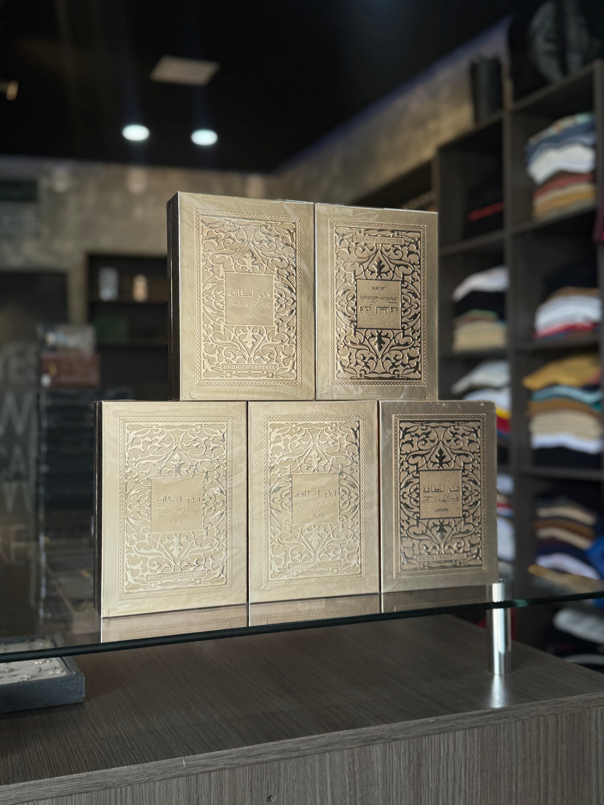 PERFUME FHAKAR GOLD