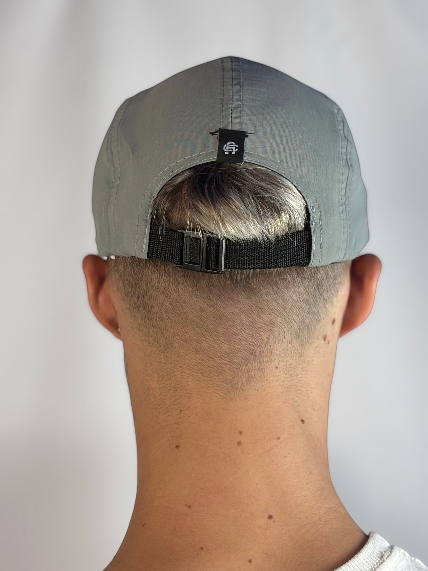 Boné Anth-Co | Five Panel - Cinza