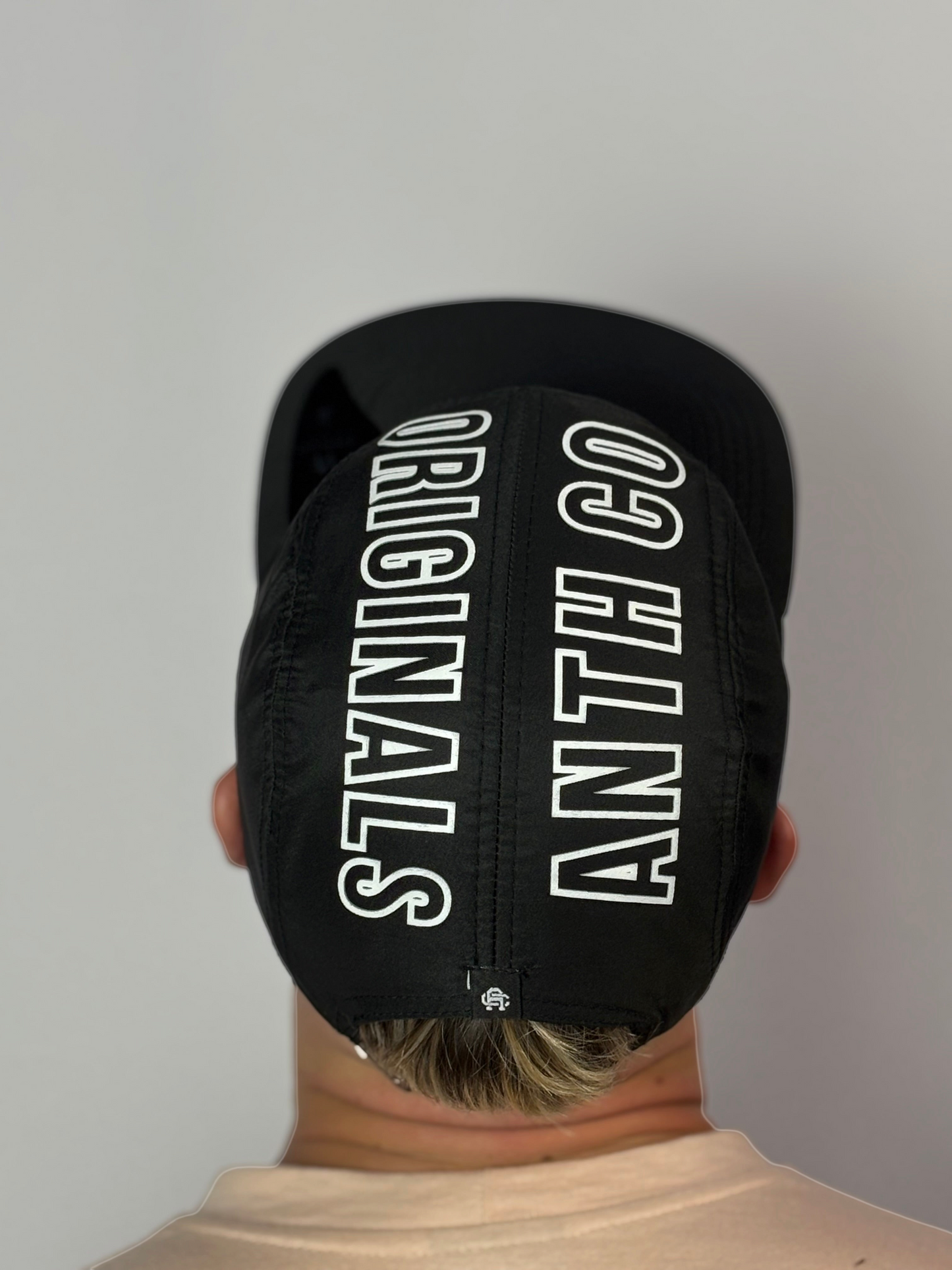 Boné Anth-Co | Hat Head Detail - Black